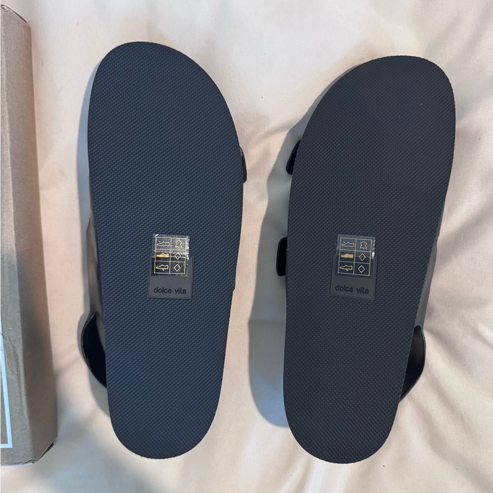 Dolce Vita Starla Sandals. NWT. Size 9.5. - Picture 4 of 5